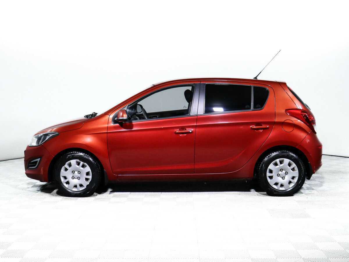 Hyundai i20, 2012 Фото №5