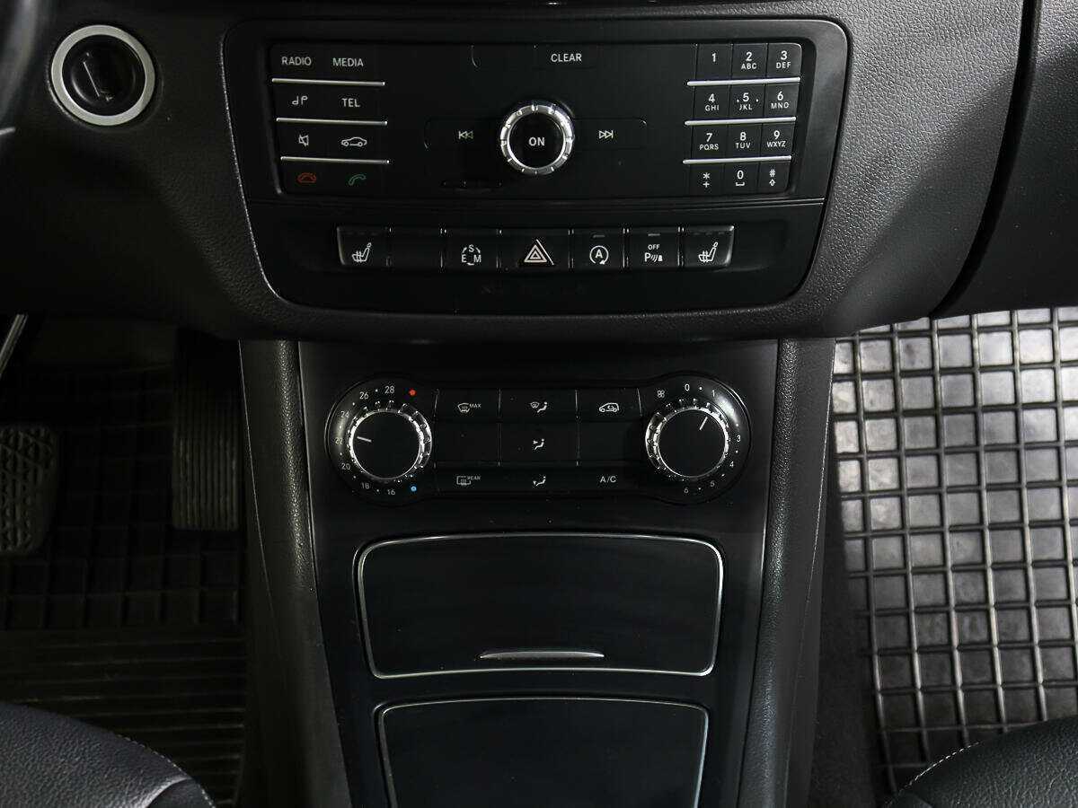 Mercedes-Benz B-Класс 180, 2015 Фото №12