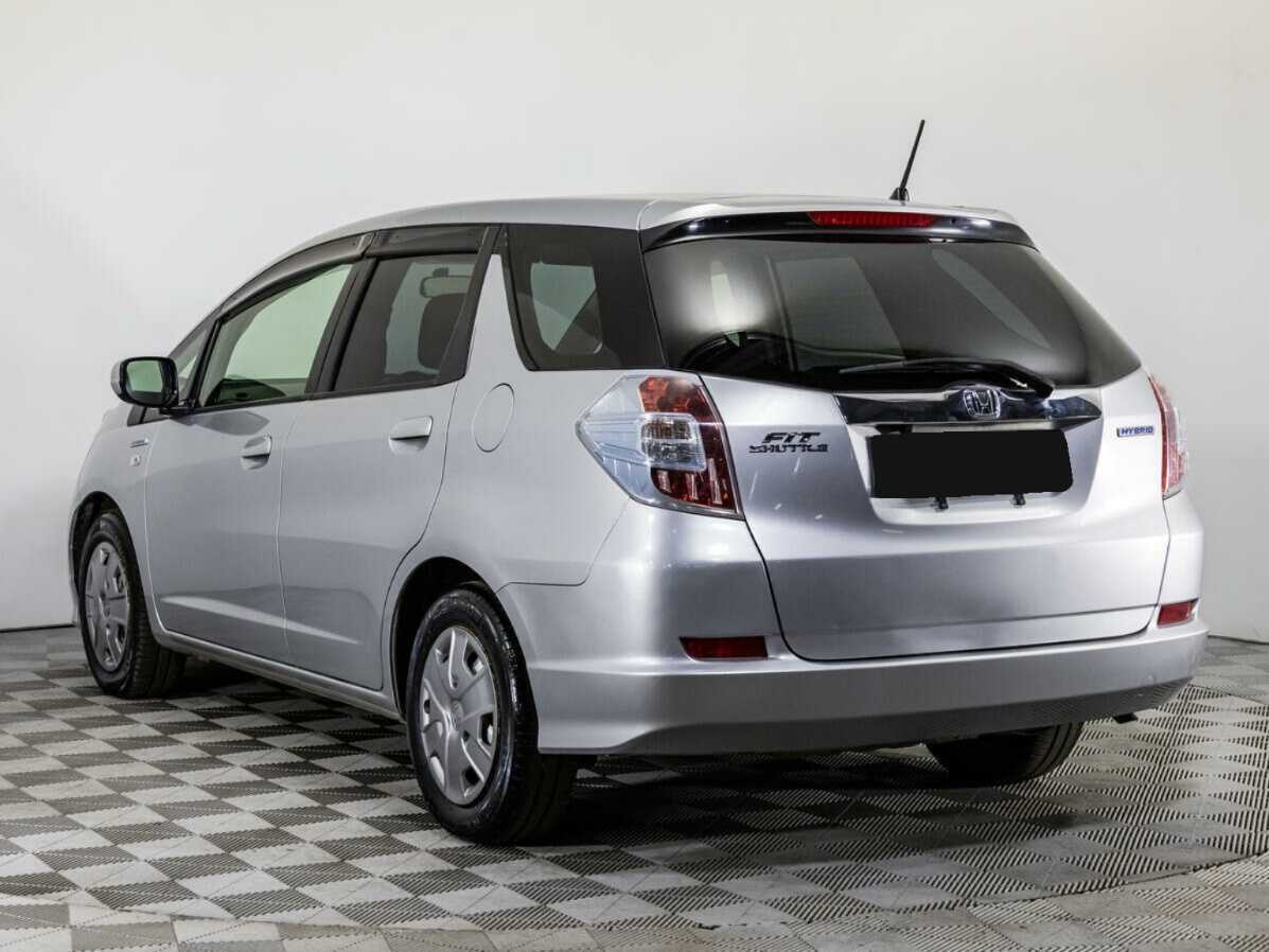 Honda Fit Shuttle, 2013 Фото №7