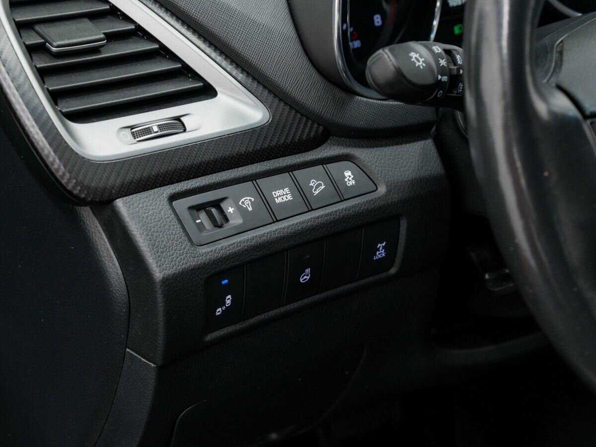 Hyundai Santa Fe, 2017 Фото №18