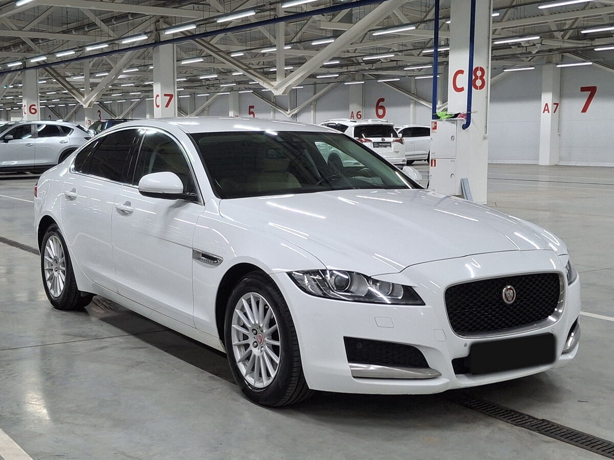 Jaguar XF II, 2016 Фото №3