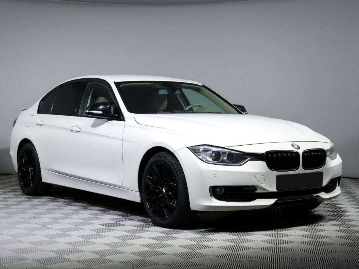 BMW 3 серии 320i xDrive, 2013 Фото №3