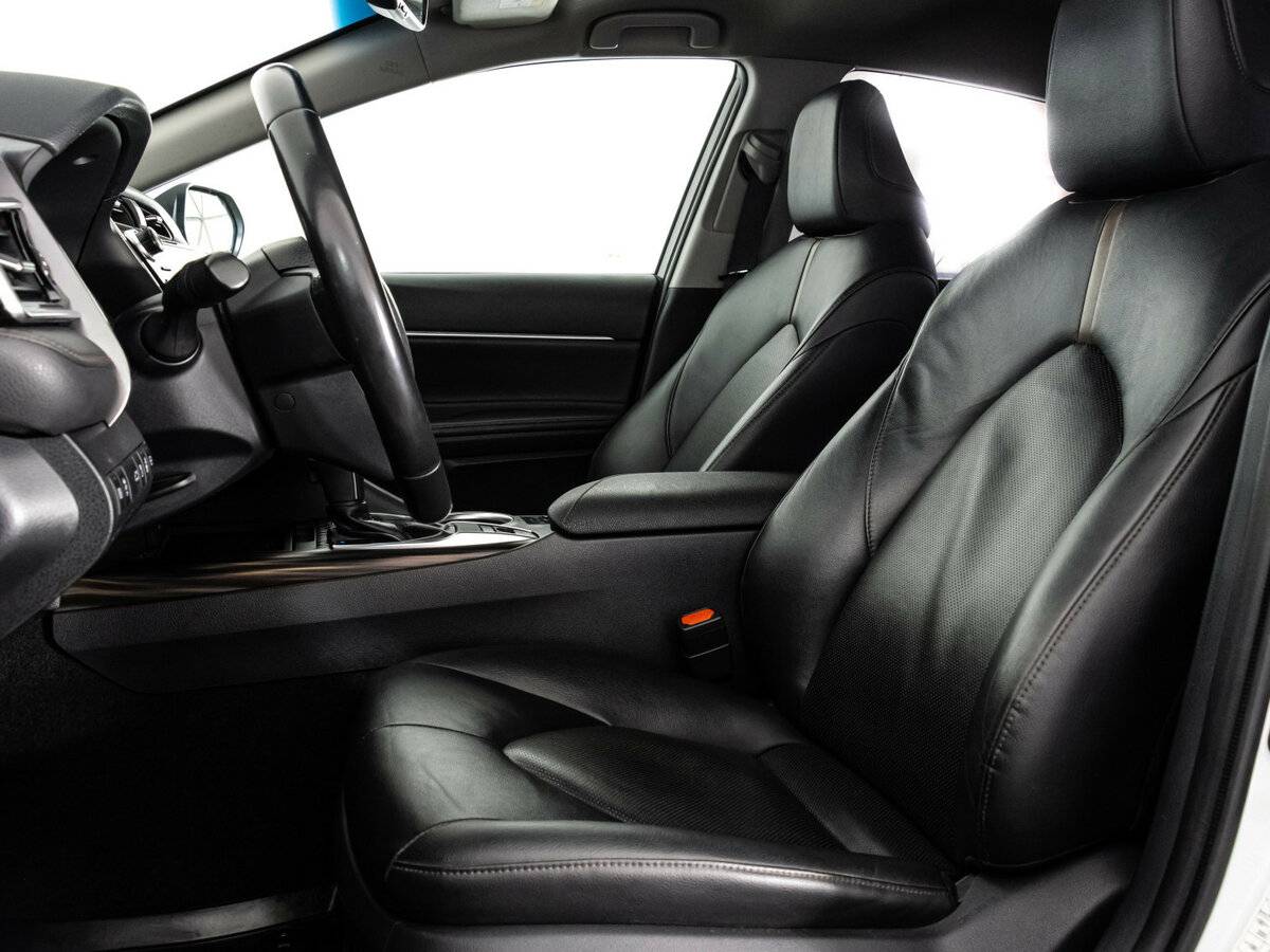 Toyota Camry, 2018 Фото №17