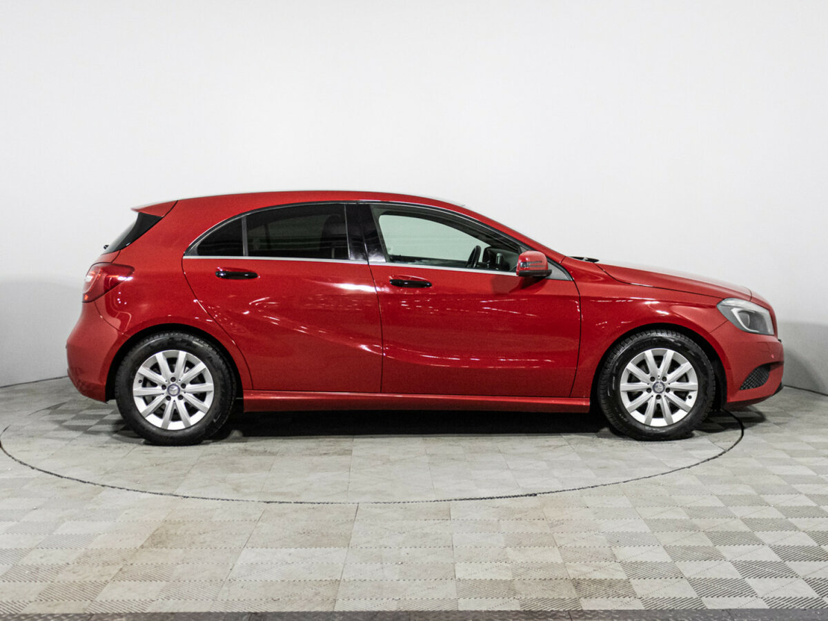 Mercedes-Benz A-Класс 180 III (W176), 2014 Фото №4