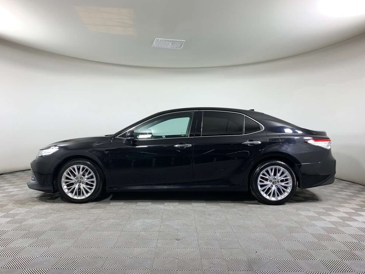 Toyota Camry, 2018 Фото №8