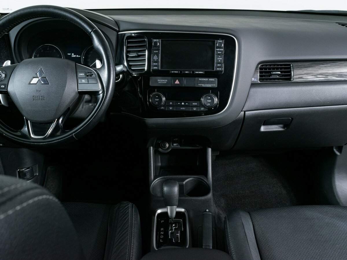 Mitsubishi Outlander, 2015 Фото №10