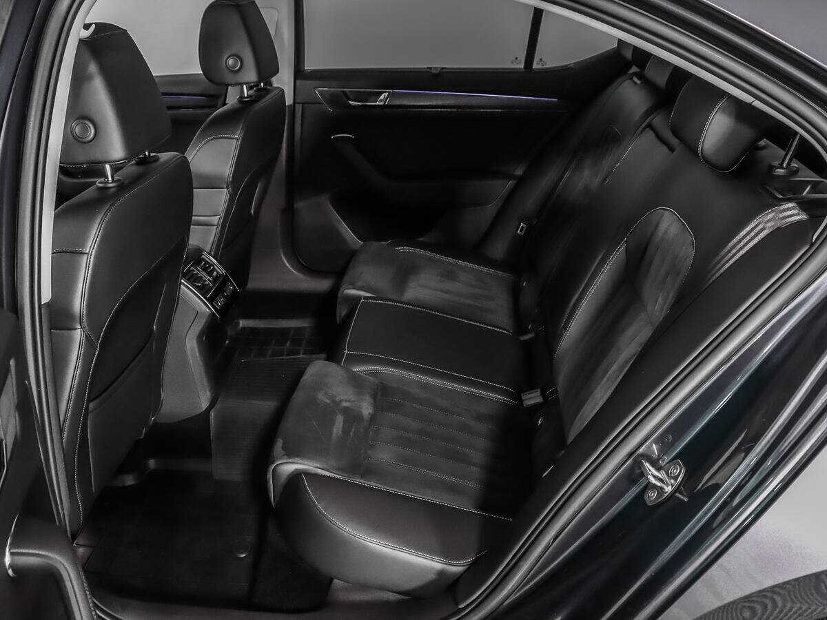 Skoda Superb, 2019 Фото №14