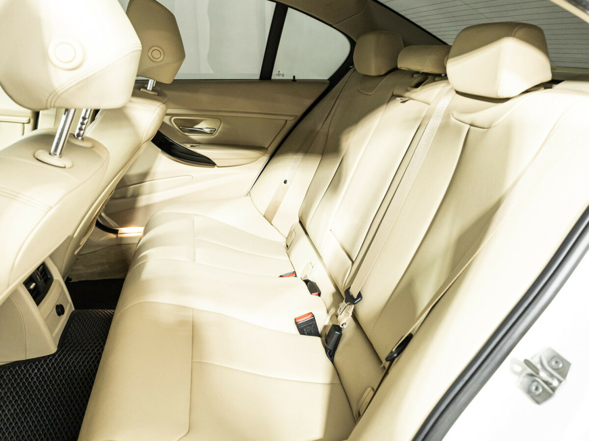 BMW 3 серии 318i VI (F3x) Рестайлинг, 2015 Фото №10