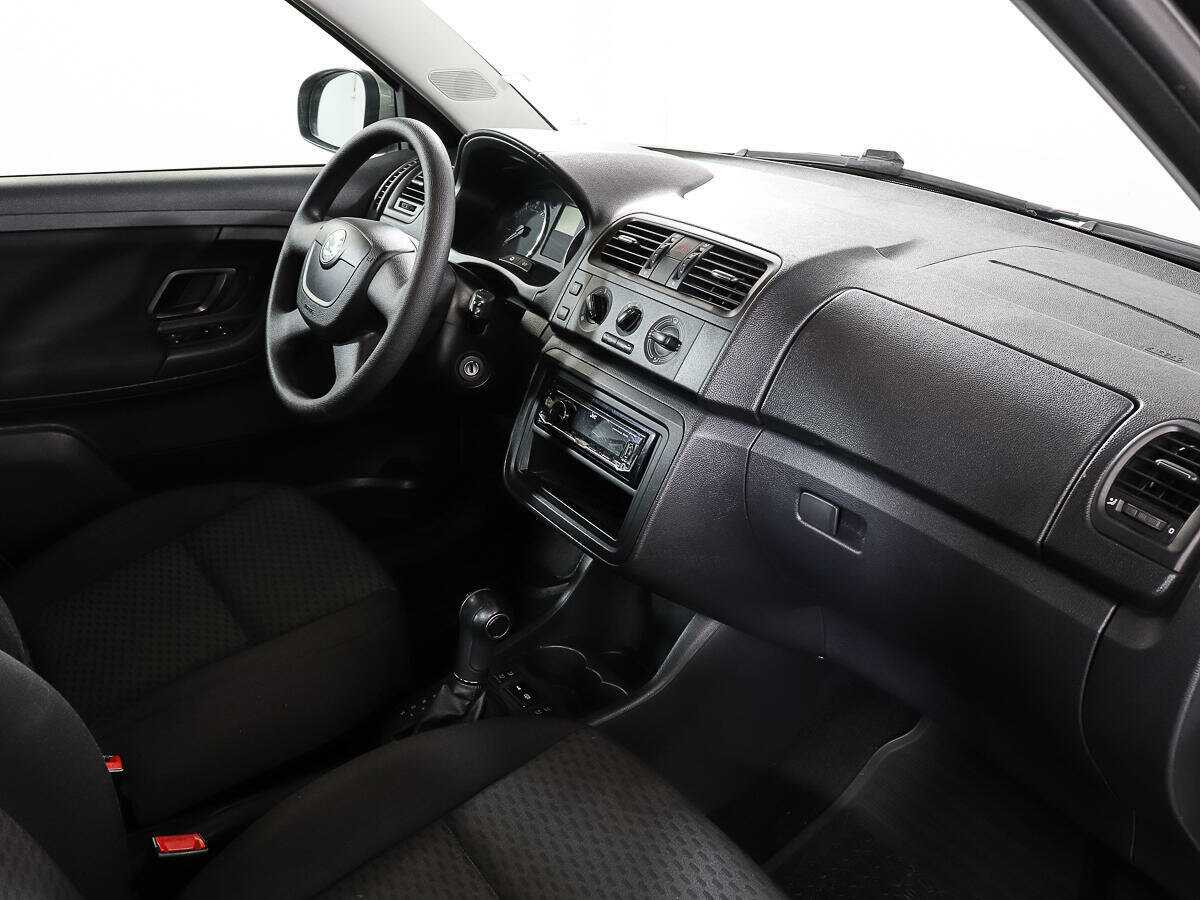 Skoda Fabia, 2012 Фото №9