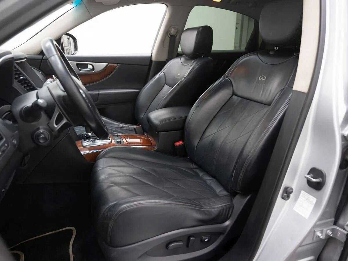 Infiniti FX37, 2012 Фото №8