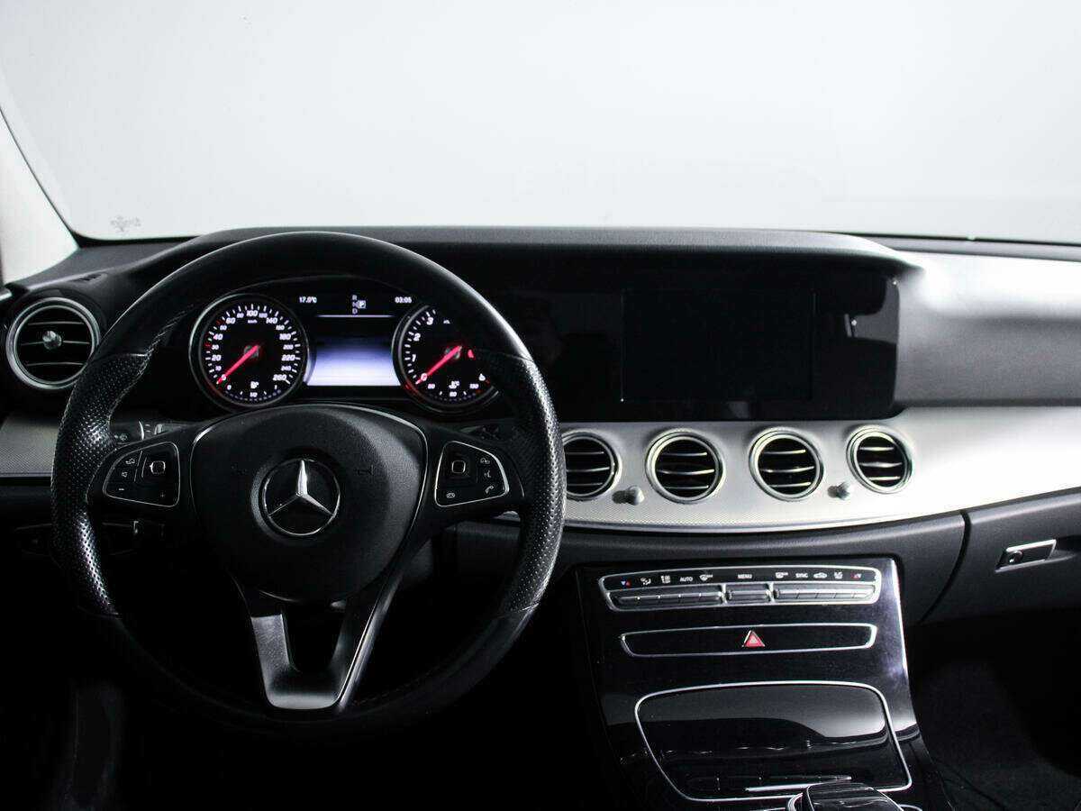 Mercedes-Benz E-Класс 200, 2016 Фото №12