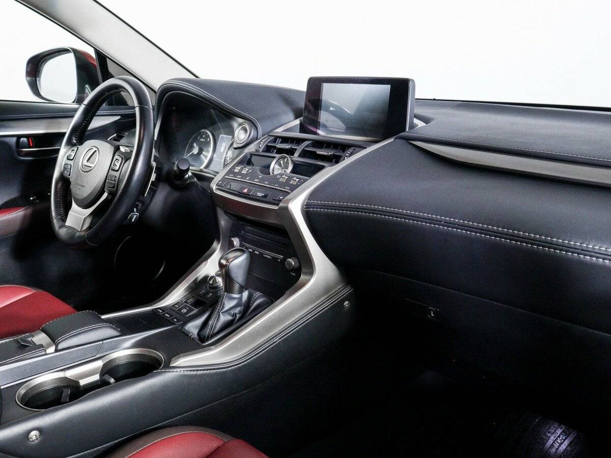 Lexus NX 200, 2018 Фото №6