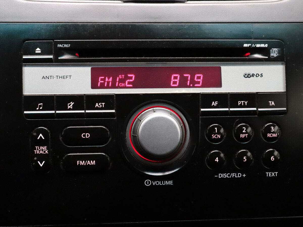 Suzuki SX4, 2012 Фото №12