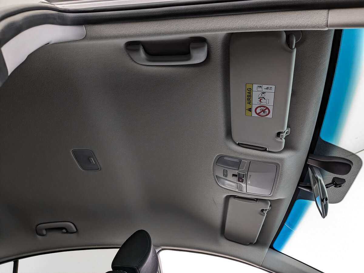 Hyundai Elantra, 2019 Фото №18