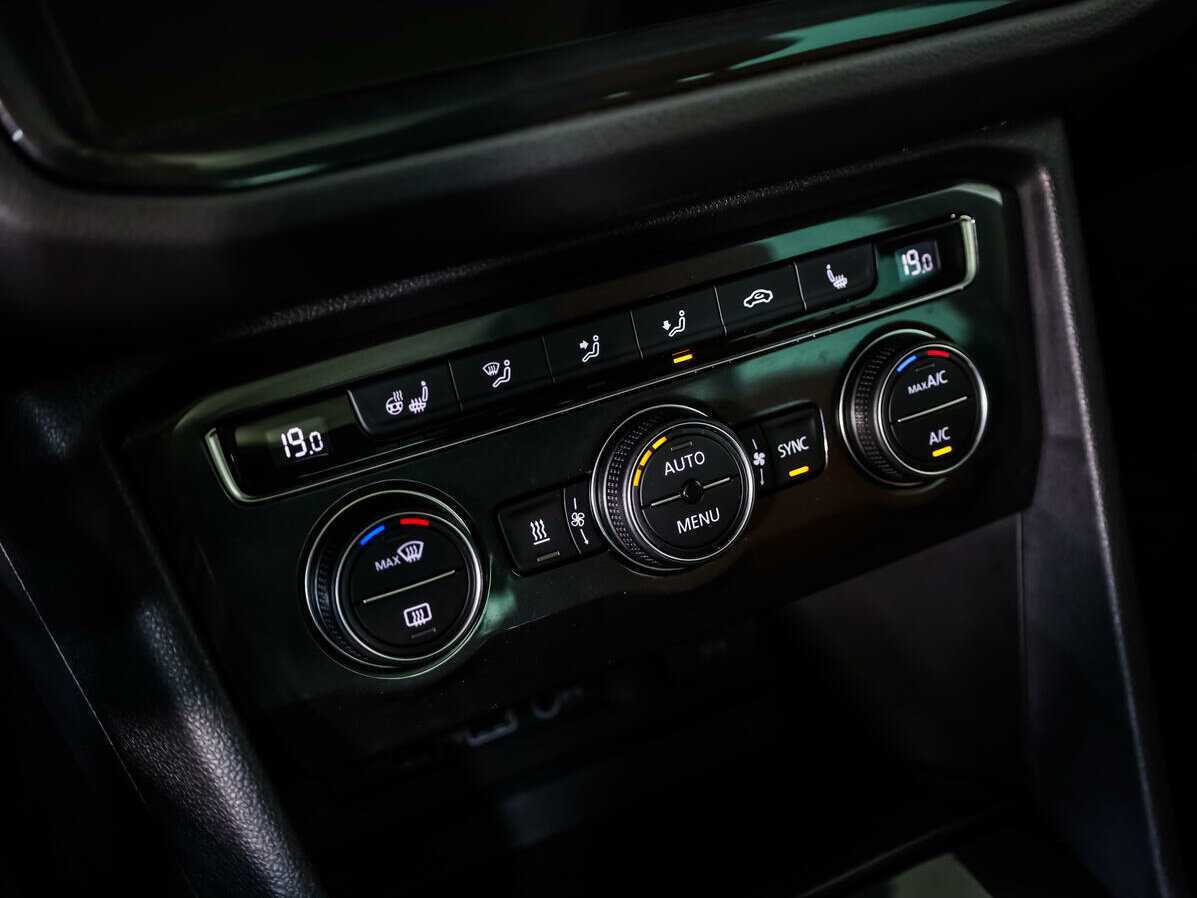 Volkswagen Tiguan Allspace, 2018 Фото №13