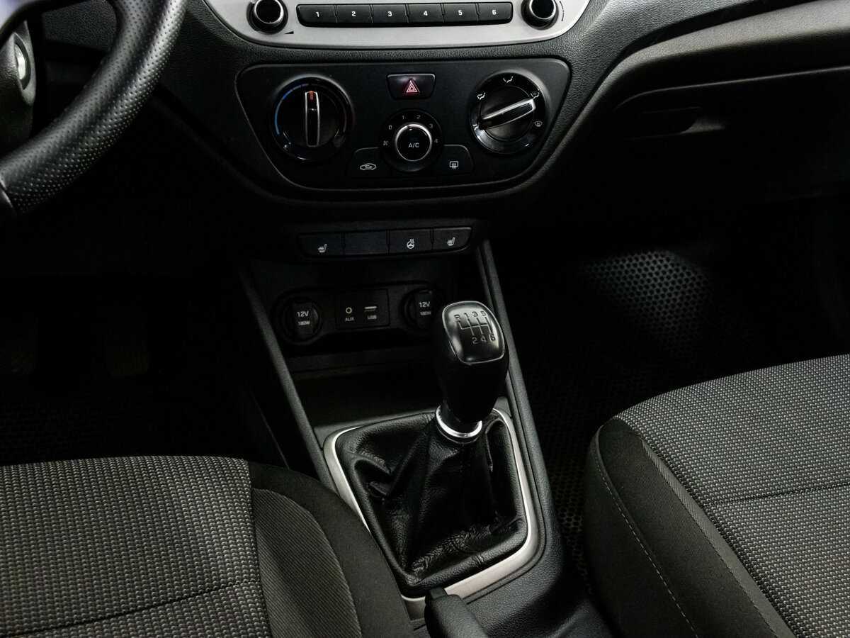 Hyundai Solaris, 2018 Фото №12