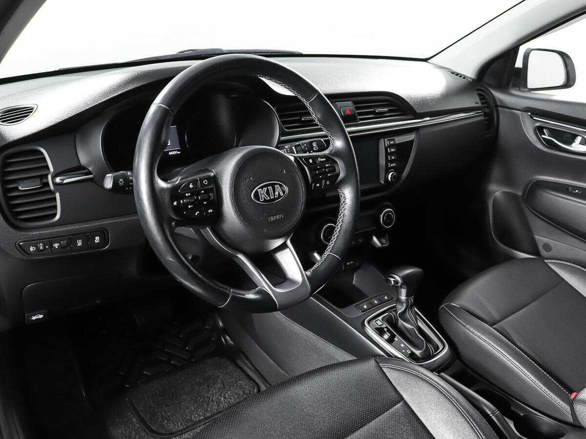Kia Rio X-Line, 2018 Фото №13