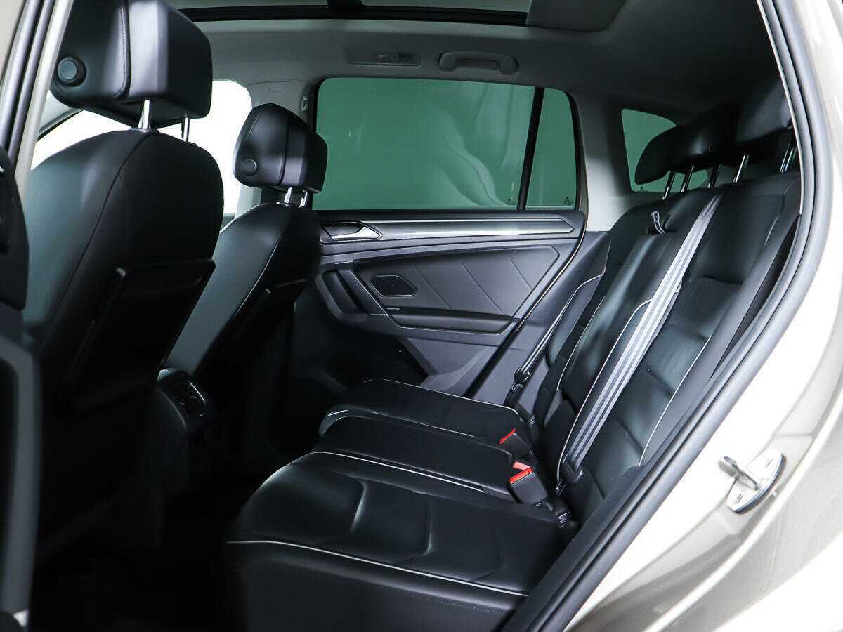 Volkswagen Tiguan, 2017 Фото №12