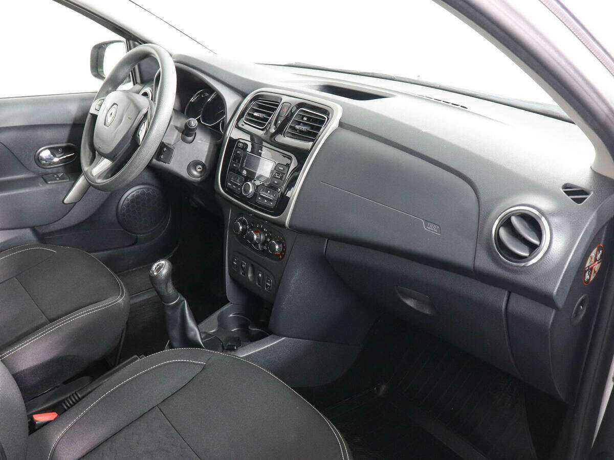 Renault Logan, 2018 Фото №6