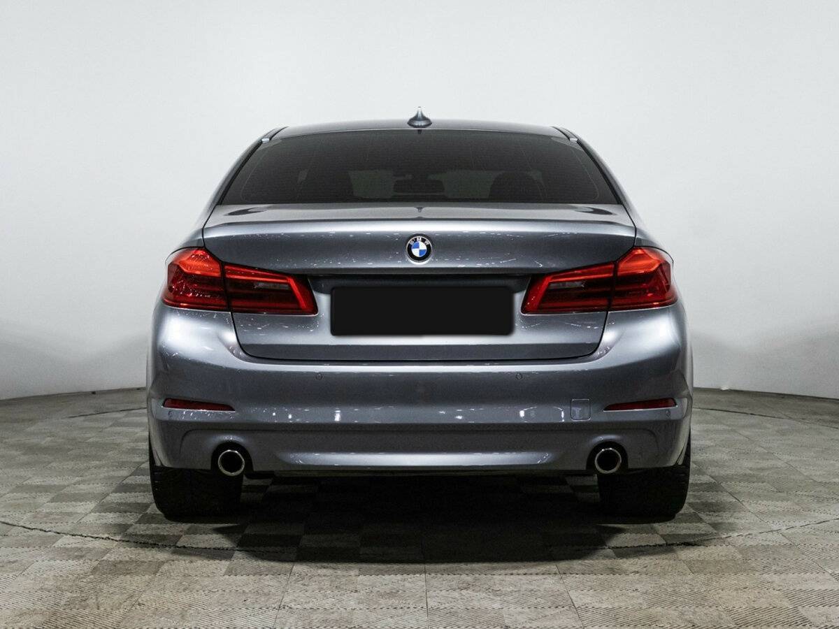 BMW 5 серии 520i, 2017 Фото №6