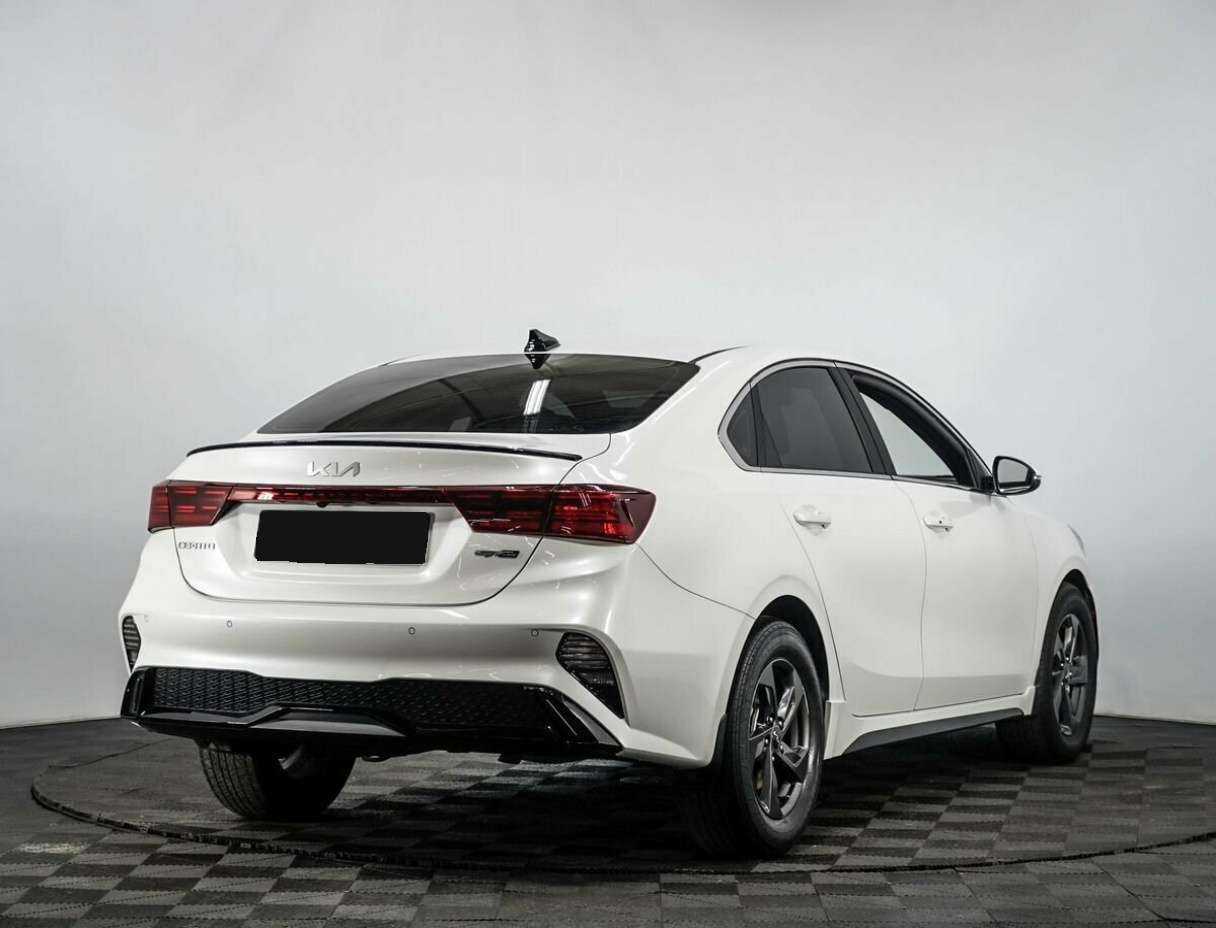 Kia Cerato, 2022 Фото №4