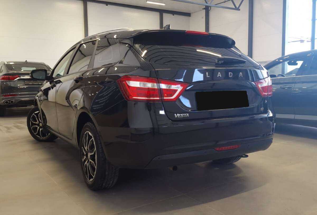 Lada (ВАЗ) Vesta SW, 2020 Фото №2