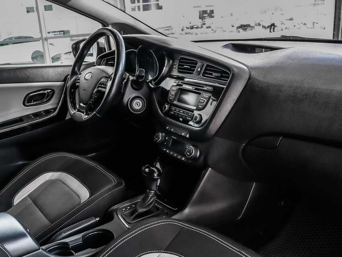 Kia Ceed, 2013 Фото №11