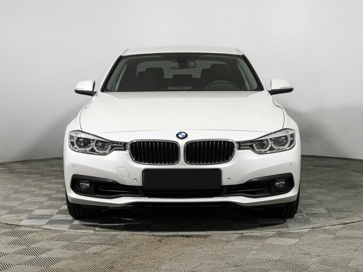 BMW 3 серии 318i, 2017 Фото №2