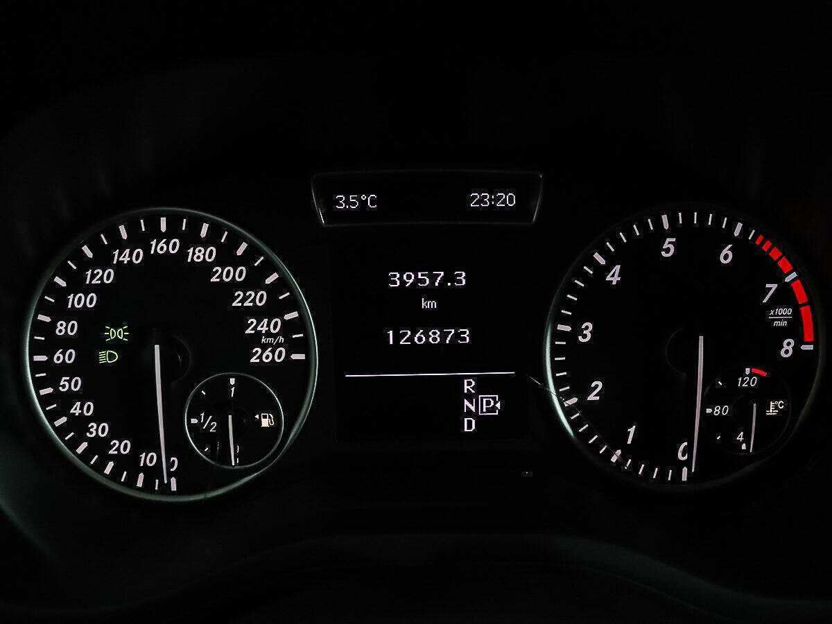 Mercedes-Benz B-Класс 180, 2014 Фото №10