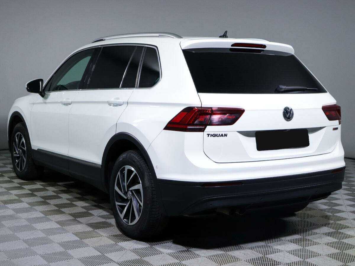 Volkswagen Tiguan, 2018 Фото №6