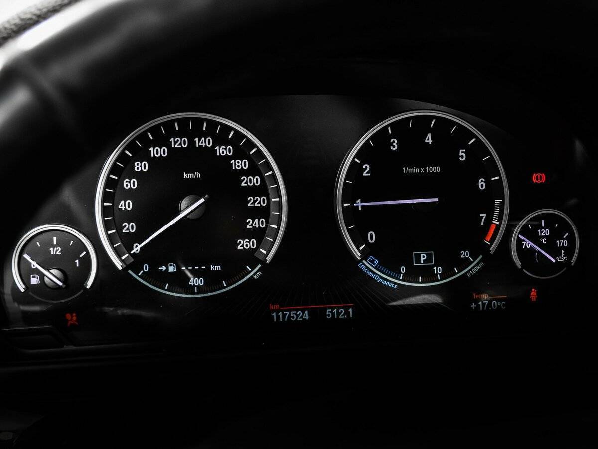 BMW 5 серии 520i, 2016 Фото №9