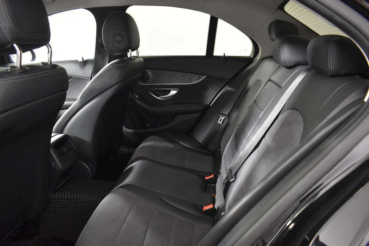 Mercedes-Benz C-Класс 180, 2019 Фото №6