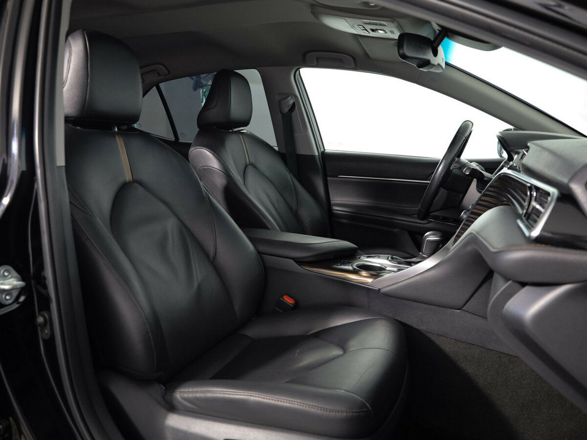 Toyota Camry VIII (XV70), 2021 Фото №9