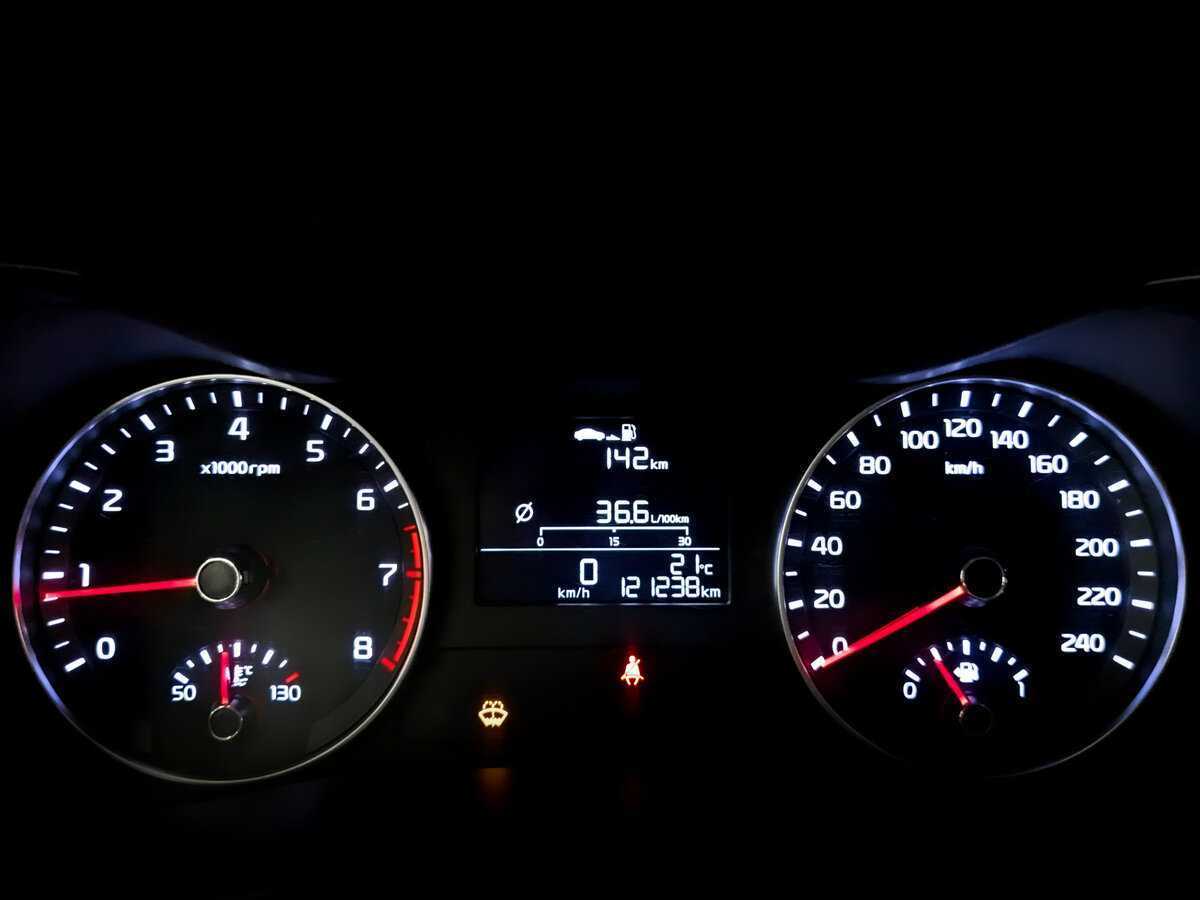 Kia Cerato, 2022 Фото №11