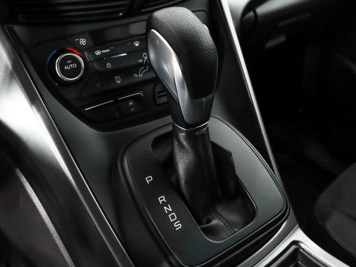 Ford Kuga, 2017 Фото №10