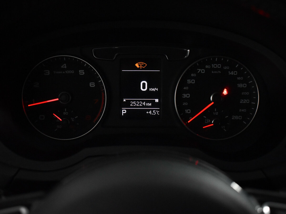 Audi Q3 I (8U) Рестайлинг, 2015 Фото №15