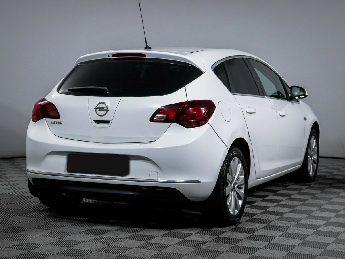 Opel Astra J Рестайлинг, 2014 Фото №4