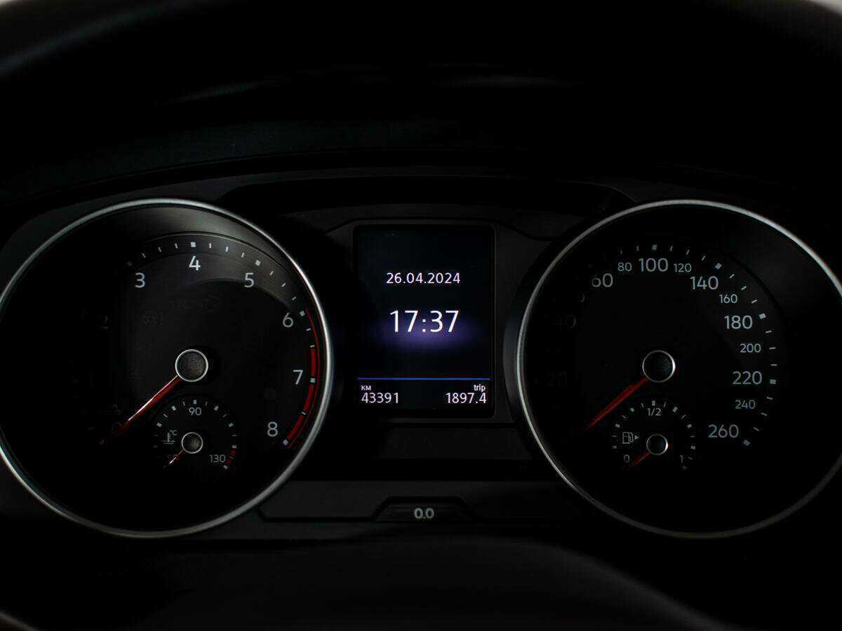 Volkswagen Tiguan, 2021 Фото №12