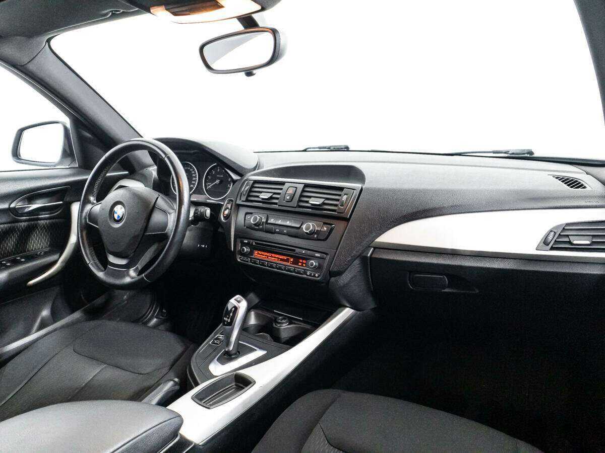 BMW 1 серии 116i, 2012 Фото №8