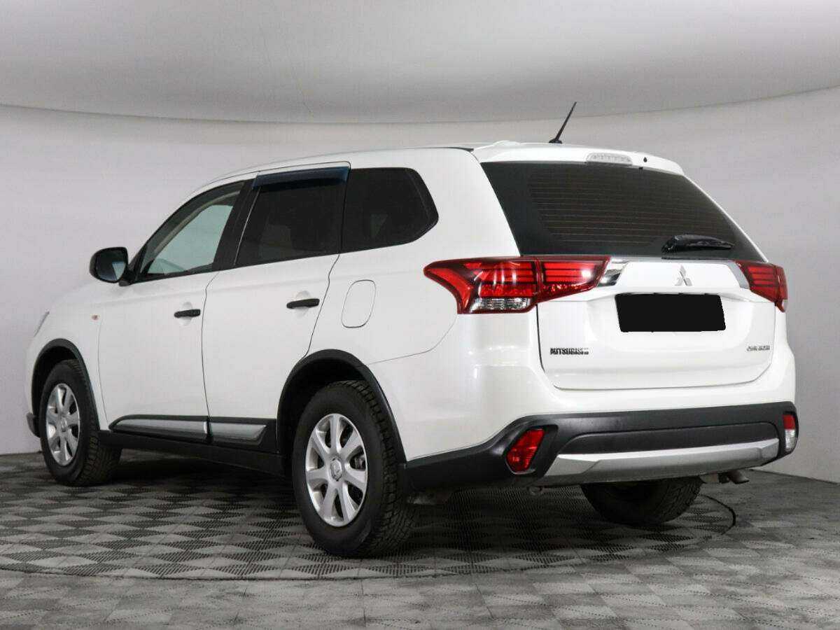 Mitsubishi Outlander, 2015 Фото №7
