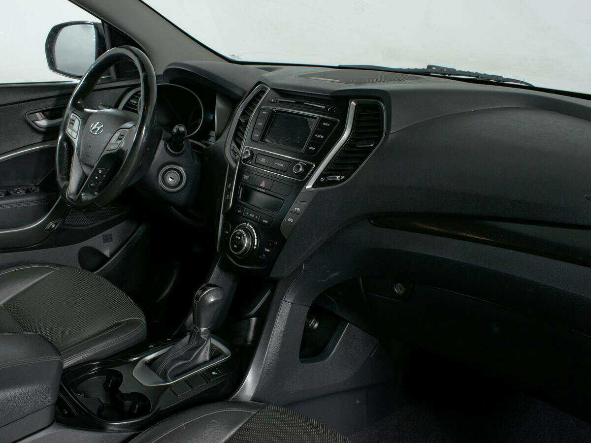 Hyundai Santa Fe, 2017 Фото №7