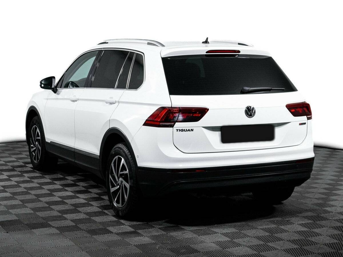 Volkswagen Tiguan, 2018 Фото №7