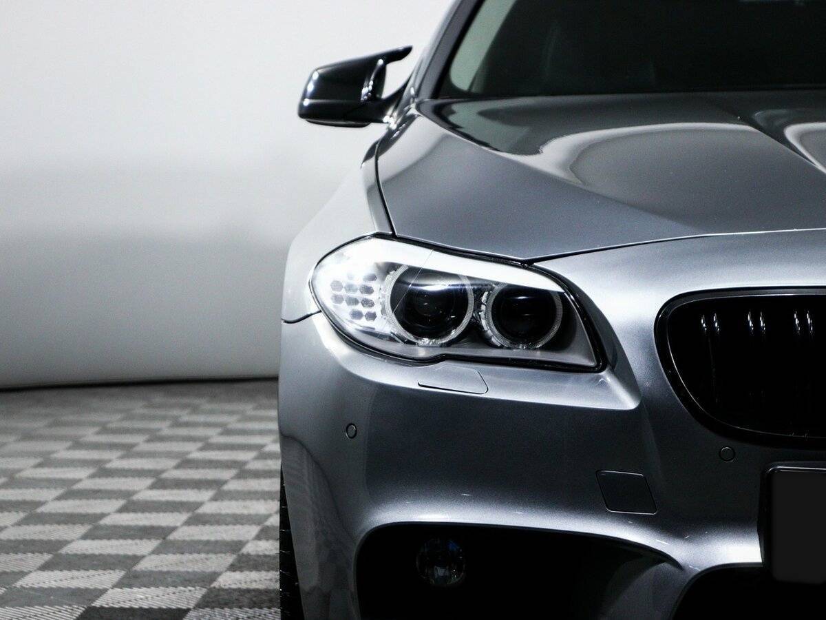 BMW 5 серии 530d xDrive, 2012 Фото №18
