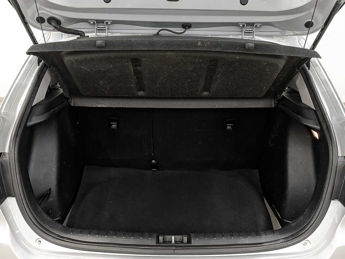 Kia Rio X-Line, 2020 Фото №10