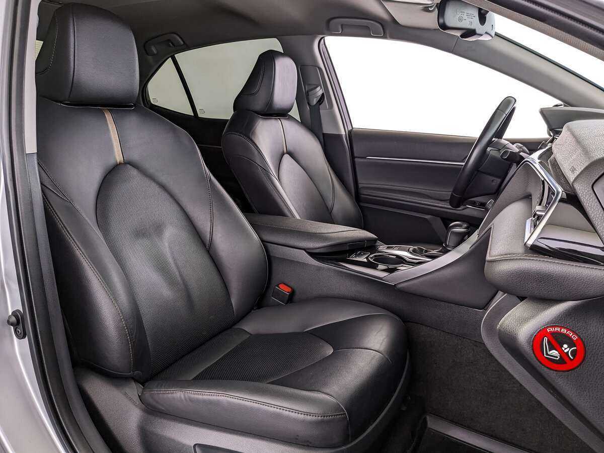 Toyota Camry, 2020 Фото №24