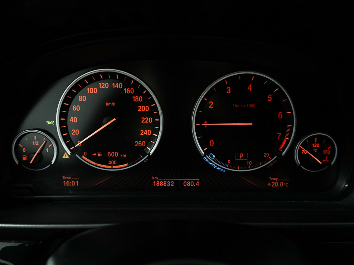 BMW 5 серии 520i VI (F10/F11/F07) Рестайлинг, 2016 Фото №12