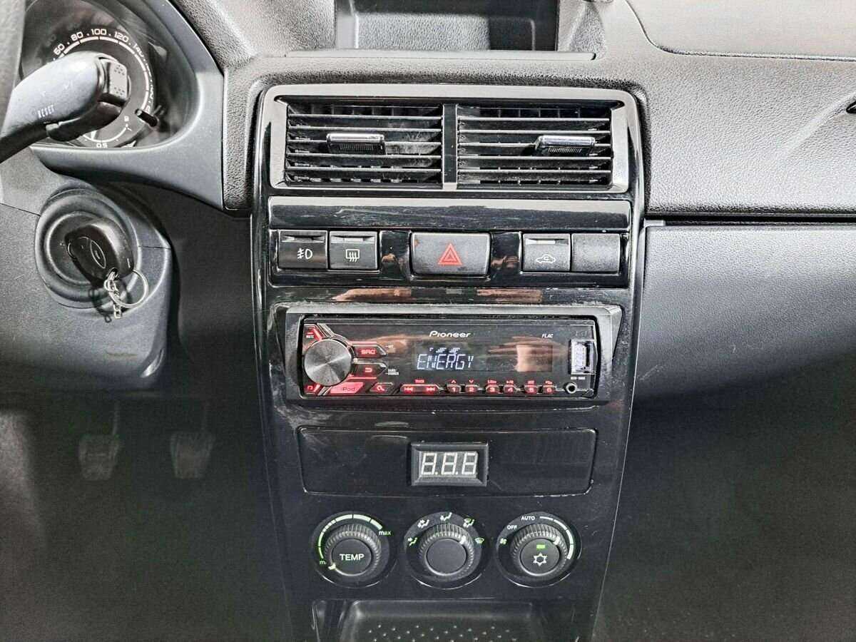 Lada (ВАЗ) Priora, 2016 Фото №13