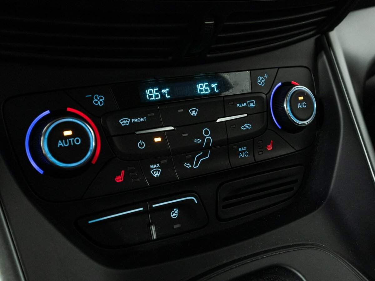 Ford Kuga, 2019 Фото №15