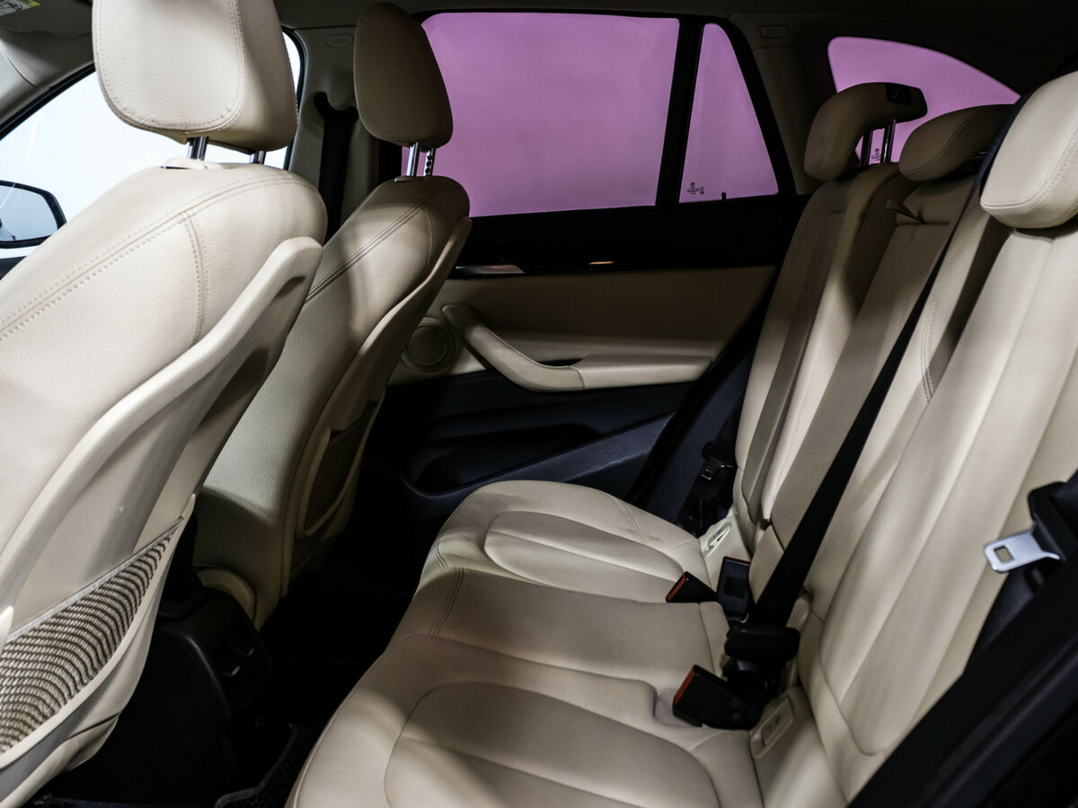 BMW X1 18d xDrive II (F48), 2017 Фото №11