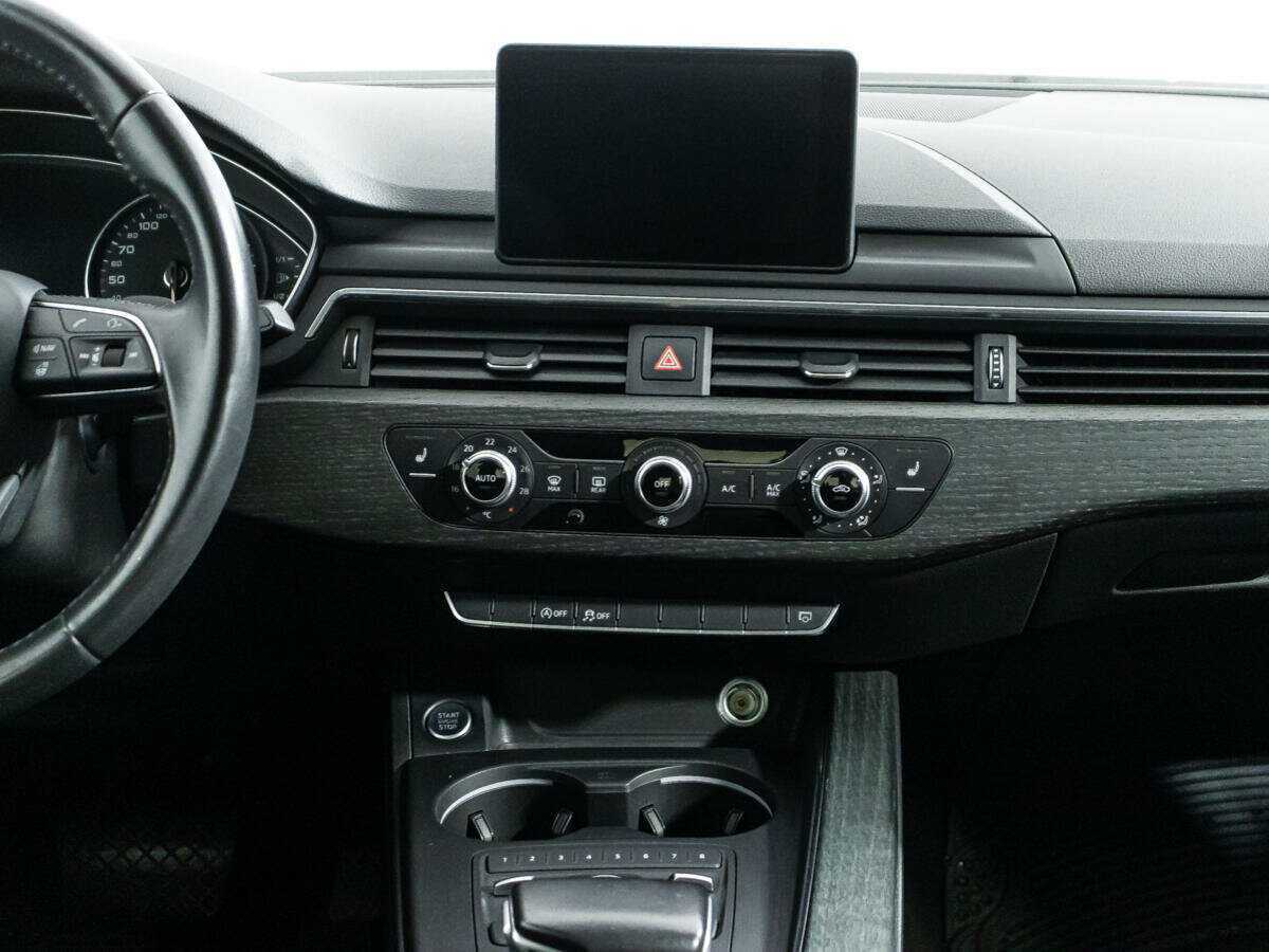 Audi A4, 2017 Фото №14